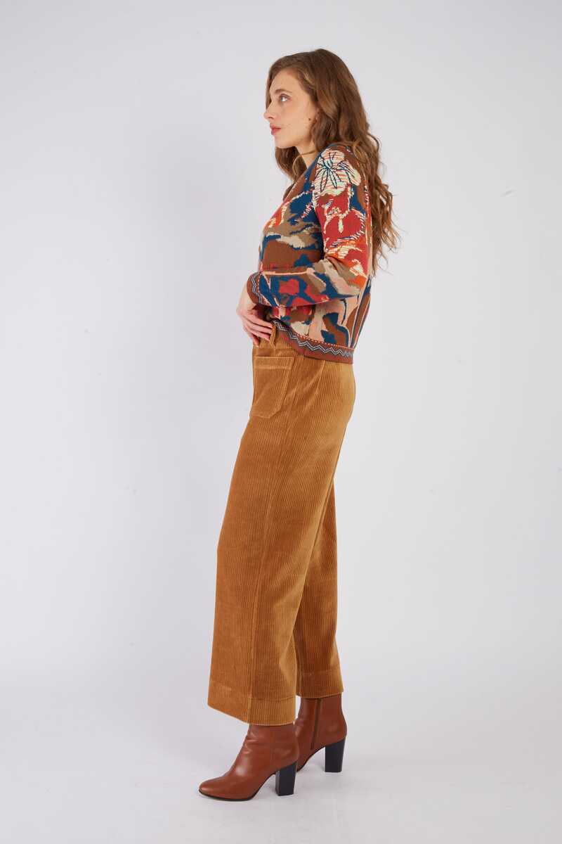 PANTALÓN RECTO DE PANA FLAMANT COLOR CAMEL 4